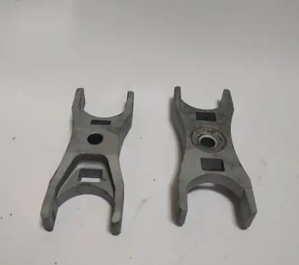 Audi A1 Fuel Injector clamp holder 04L216 EHHV210 04L216EHHV210