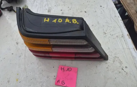 Mercedes-Benz E W124 Rear/tail lights 1212123