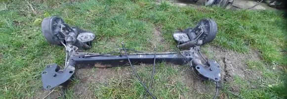 Renault Express Rear axle beam with reductor 
