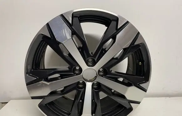 Peugeot 5008 II R18 alloy rim 9811635077