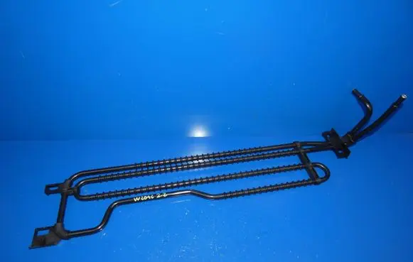 Mercedes-Benz C AMG W204 Power steering radiator A2044601024 X1790002 5201059