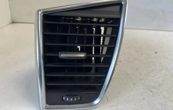 Audi Q5 SQ5 Dashboard side air vent grill/cover trim 8R2820901C 9025300L0198