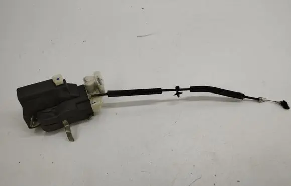 Maserati Quattroporte Rear door lock B792
