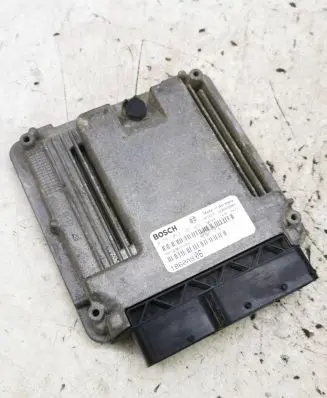 Mitsubishi Outlander Engine control unit/module 1860A906 1039S19947 0281014108