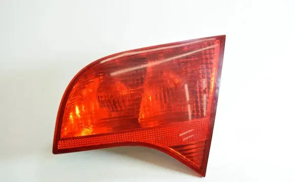 Audi A4 S4 B7 8E 8H Tailgate rear/tail lights 8E9945094