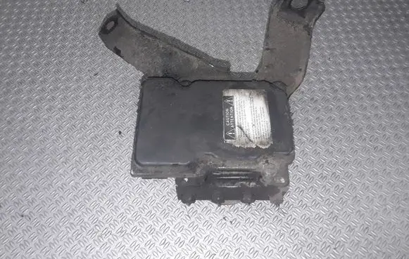 Toyota Avensis T250 ABS Pump 265100416