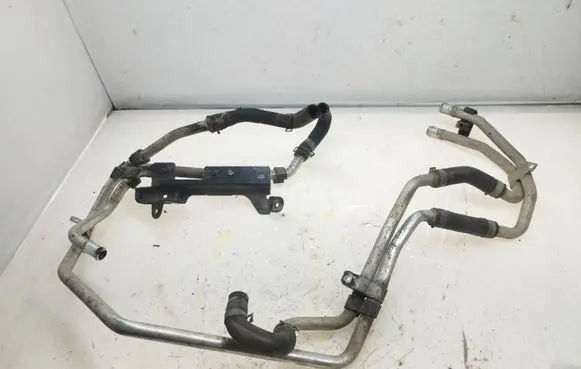 Volkswagen Touareg II Engine coolant pipe/hose 7P0819857D 7P0819926B 7P0819278B