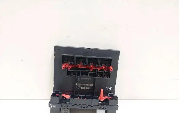 Volkswagen PASSAT B6 Comfort/convenience module 3C0937049B 01393628 H31S0904