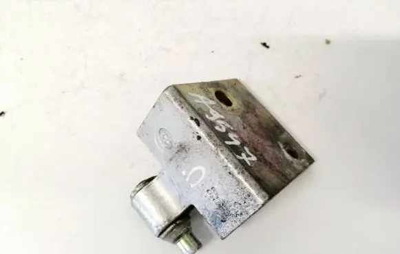 Peugeot 406 Rear door lower hinge