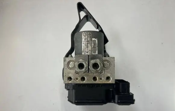 Mercedes-Benz ML W166 ABS Pump A1669014400