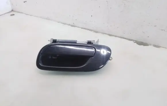 Volvo V70 Front door exterior handle
