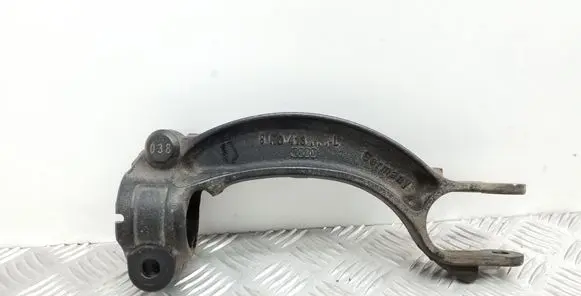 Audi A6 S6 C7 4G Lower shock absorber bracket 8K0413L