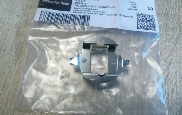 Headlight part
