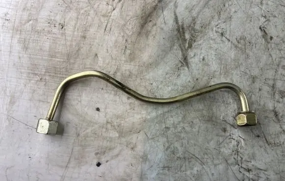 Opel Astra H Fuel injector supply line/pipe 