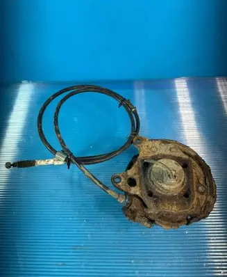 Toyota Corolla E120 E130 Rear wheel hub spindle/knuckle 