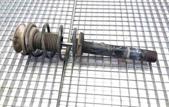 BMW 3 E90 E91 Front shock absorber/damper