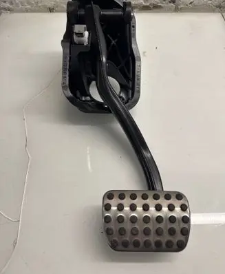 Mercedes-Benz S C217 Brake pedal A2222920115