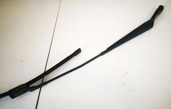 Skoda Octavia Mk1 (1U) Front wiper blade arm 3c1955410b