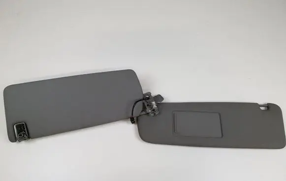 Volkswagen Touareg I Sun visor 7L6857551