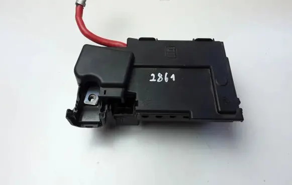 Opel Astra K Battery relay fuse 39023242