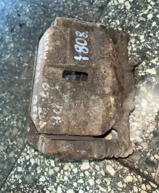 Nissan Qashqai Front brake caliper