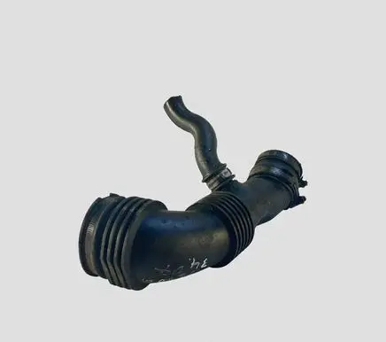 Ford Focus Intercooler hose/pipe 4M519A673HF 72101087 A629442205