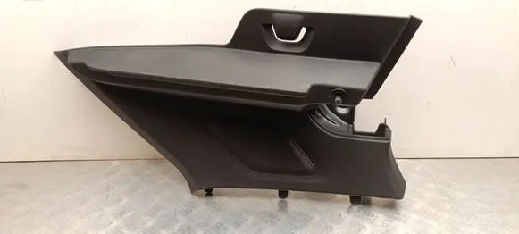 Volvo XC40 (C) pillar trim 32244155