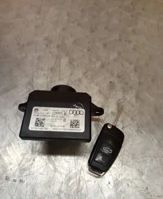 Audi A6 S6 C6 4F Ignition lock 4F0909135 4F0910132