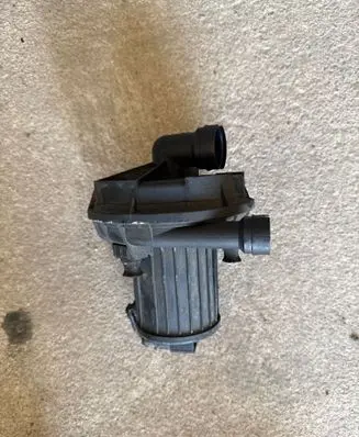 Audi A3 S3 8P Secondary air pump 06A959253B