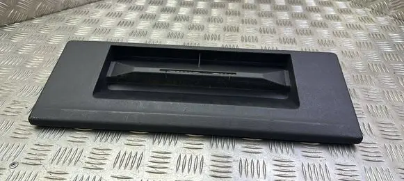 Skoda Superb B8 (3V) Trunk/boot storage box wall 3V5867145A