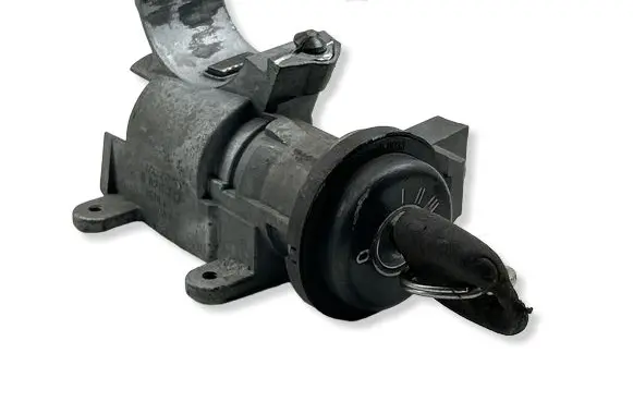 Volvo S70 V70 V70 XC Ignition lock 8626327 16184