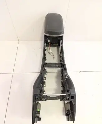 Hyundai ix35 Center console 846382S000