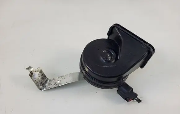 Opel Insignia B Horn signal 39088254