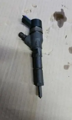 Peugeot 206 Fuel injectors set 9641496180