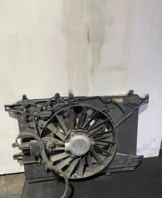 Alfa Romeo Giulietta Radiator cooling fan shroud 50516227 VP4FL19E786JB