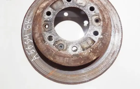 KIA Carnival Rear brake disc neventiliuojamas