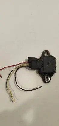 Chrysler Town & Country V ESP acceleration yaw rate sensor 56029560ab 0265005934 1275100853