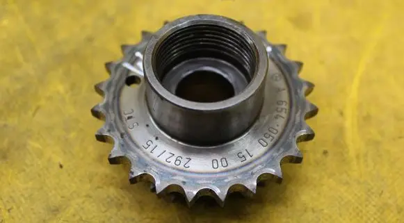 Mercedes-Benz E W213 Camshaft pulley/ VANOS A6540501500