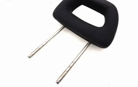 Volkswagen New Beetle Front seat headrest 