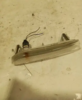 Mini Paceman (R61) Front fender indicator light 01047612 98025700