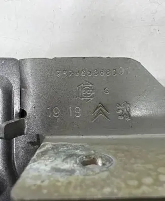 Citroen DS7 Crossback Engine bonnet/hood hinges 9829653680