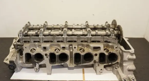 BMW 2 F45 Engine head 85136810500
