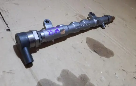 Audi A6 C7 Fuel main line pipe