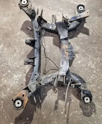 BMW X6 E71 Rear subframe 
