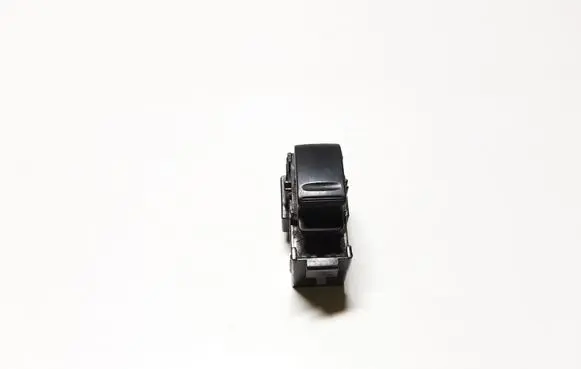 Lexus RX 300 Electric window control switch 4582B82 P2CN010W1