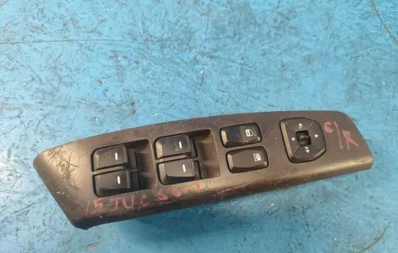 Hyundai Tucson LM Electric window control switch 935702S310MBS