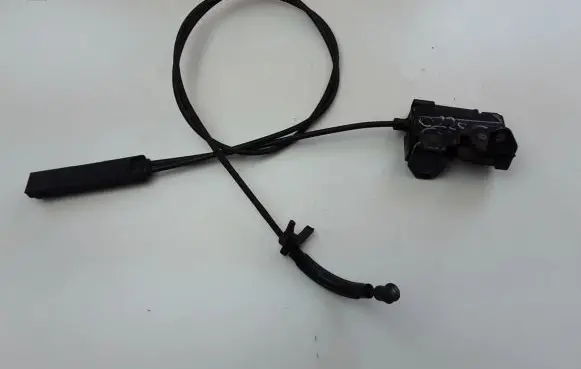 Mercedes-Benz C W204 Engine bonnet (hood) release handle A2048800160