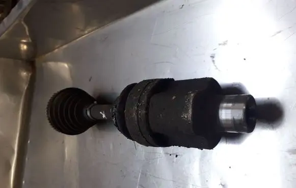 Ford Taurus Front driveshaft