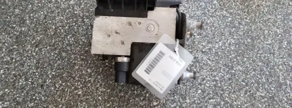 Mercedes-Benz A W168 ABS Pump 0044310912