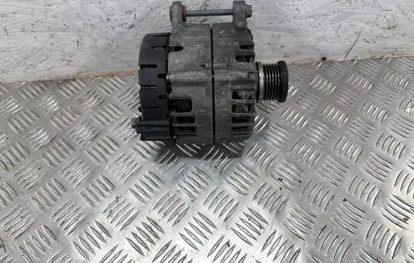 Audi A4 S4 B9 Generator/alternator EG18S015 2620000B 04L903024A